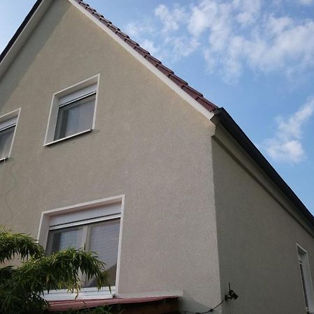 Privates Einzelzimmer Bei Der Weser-Ems-Halle Oldenburg Buitenkant foto
