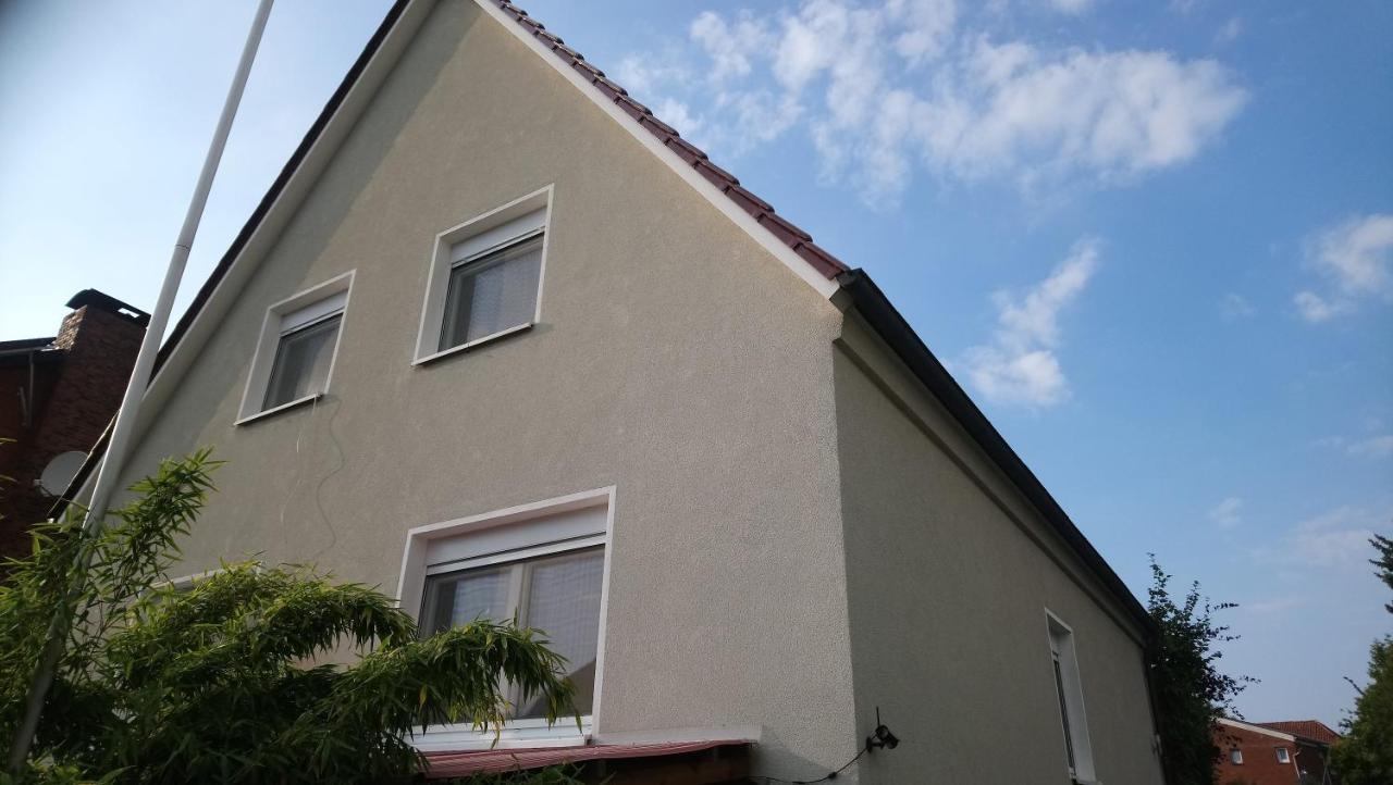 Privates Einzelzimmer Bei Der Weser-Ems-Halle Oldenburg Buitenkant foto